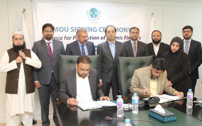 ISLAMABAD, November 23: The SECP signed an MoU with three centers of excellence in Islamic finance (CEIFs)