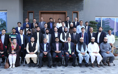 IBA CEIF in collaboration with DIB Pakistan held the certificate distribution ceremony for the first batch of successful ACSS students from Lahore